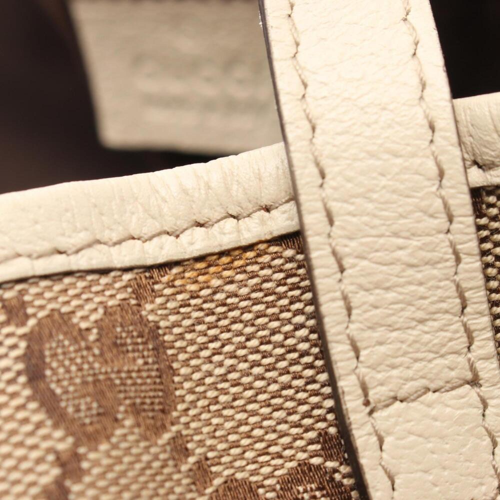 GUCCI Cream Leather Shoulder Bag - Picture 9 of 9